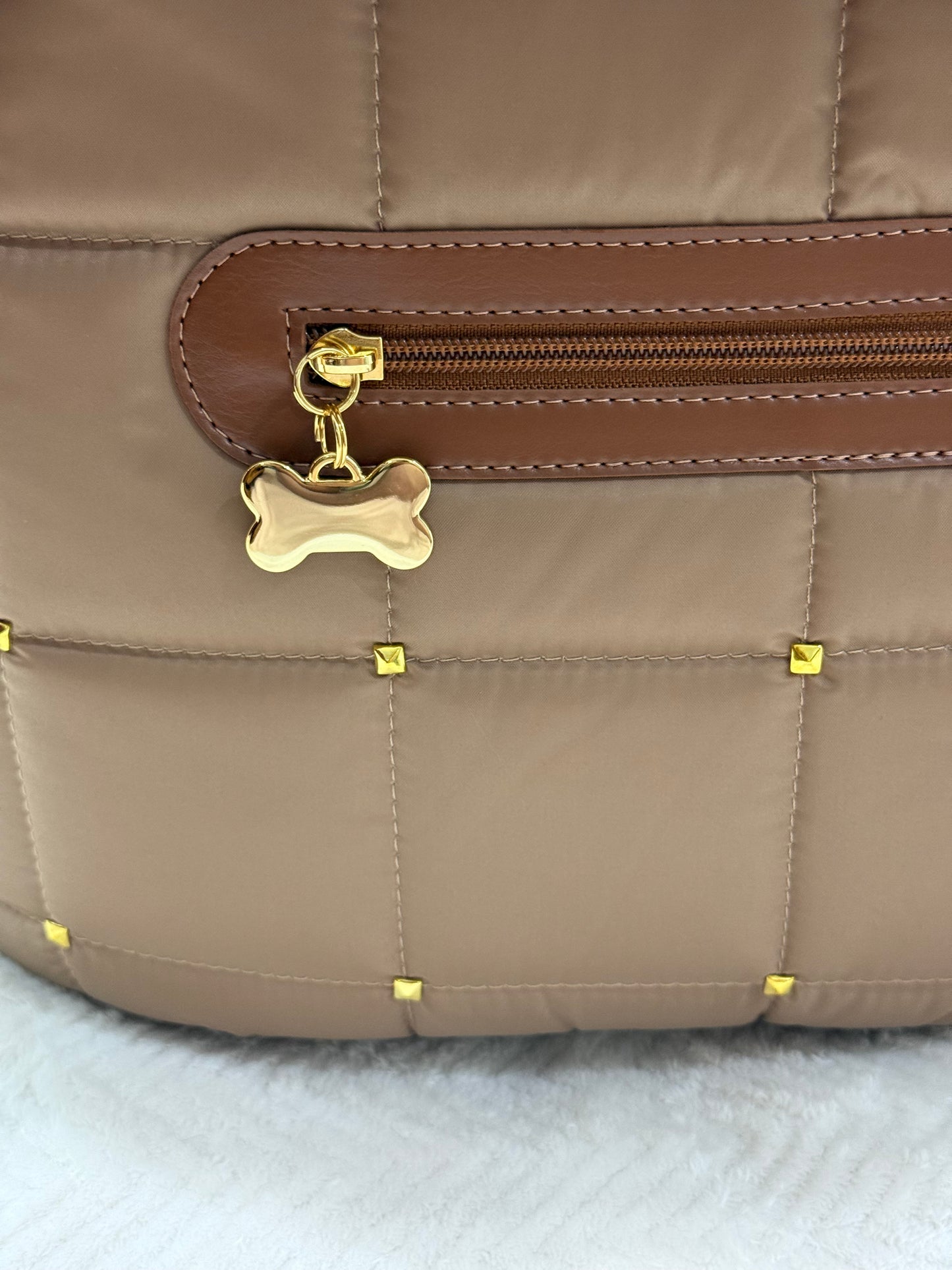Bolsa de Passeio Modelo Venêto – Cor Caramelo – Tam P – Acompanha Manta Térmica Cor Caramelo